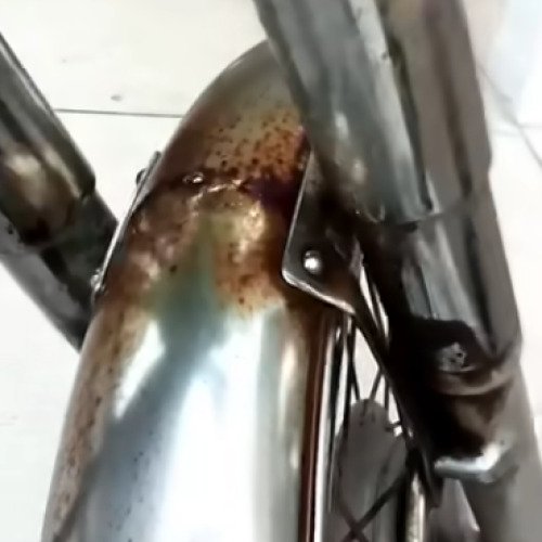 Чудото на 21 век! Запознайте се с WD40, ръждата щом чуе за WD40, и сама тръгва да бяга !