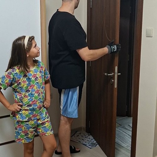 Бърз ремонт на скърцаща врата